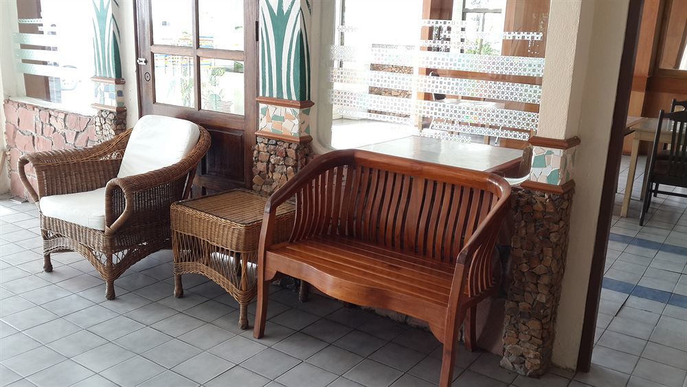 Oyo 629 Chaytalay Palace 2* Nathon