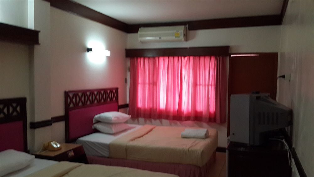 Oyo 629 Chaytalay Palace Nathon