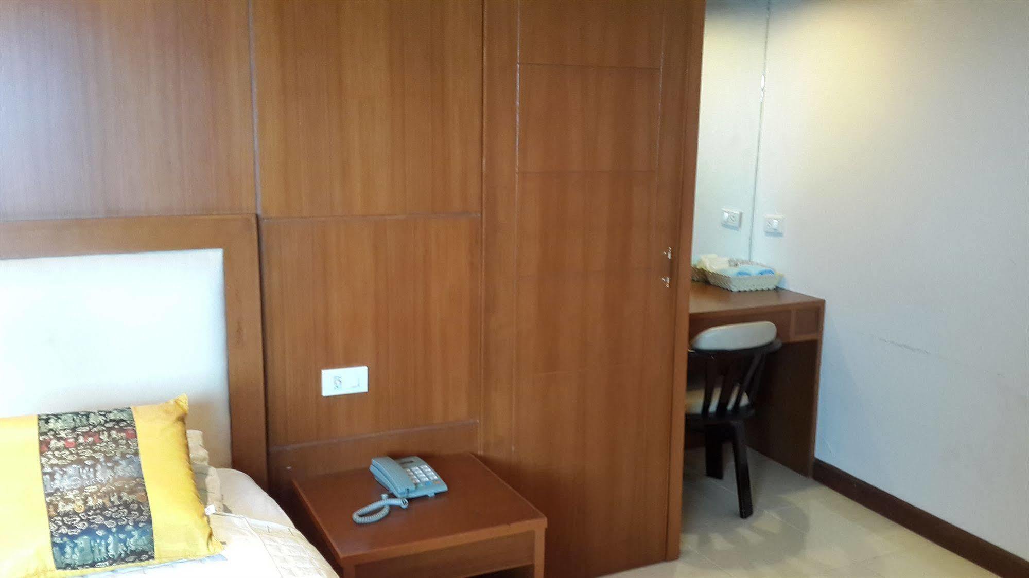 Hotel Oyo 629 Chaytalay Palace Nathon