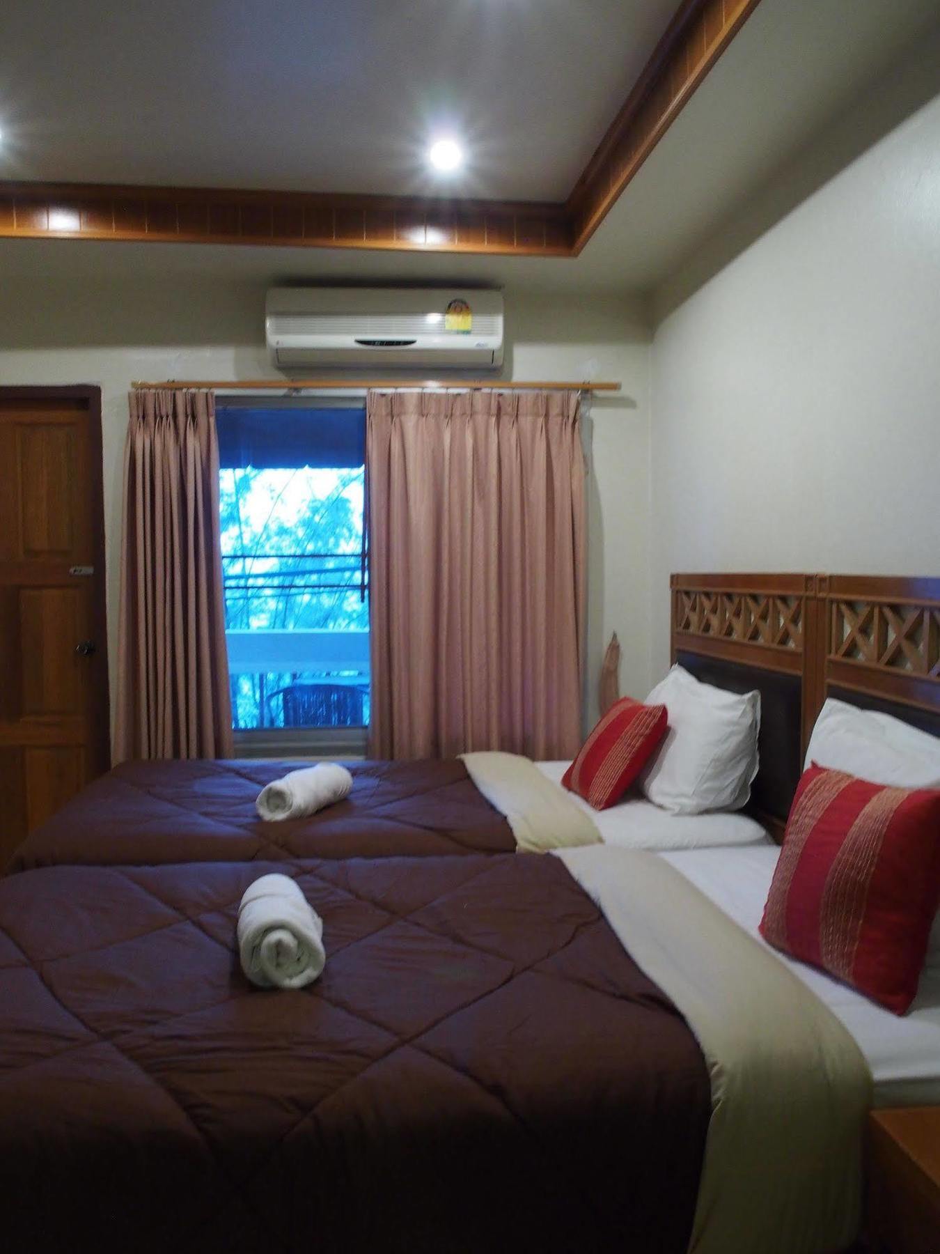 Oyo 629 Chaytalay Palace 2*